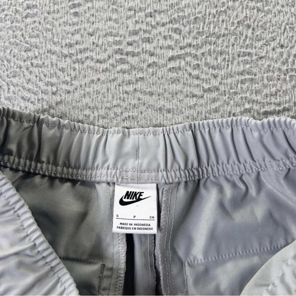 Nike Club Woven Tapered Leg Pants Mens Small Gray Athletic Elastic Waist Comfy - Picture 8 of 10